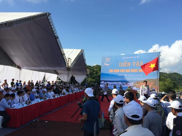 Largest-ever aviation rescue drill held - ảnh 1